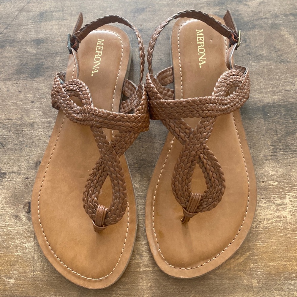 Merona brown woven sandals
